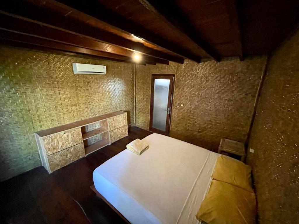 גילי טרוונגן The Golden Ave Bungalow חדר תמונה